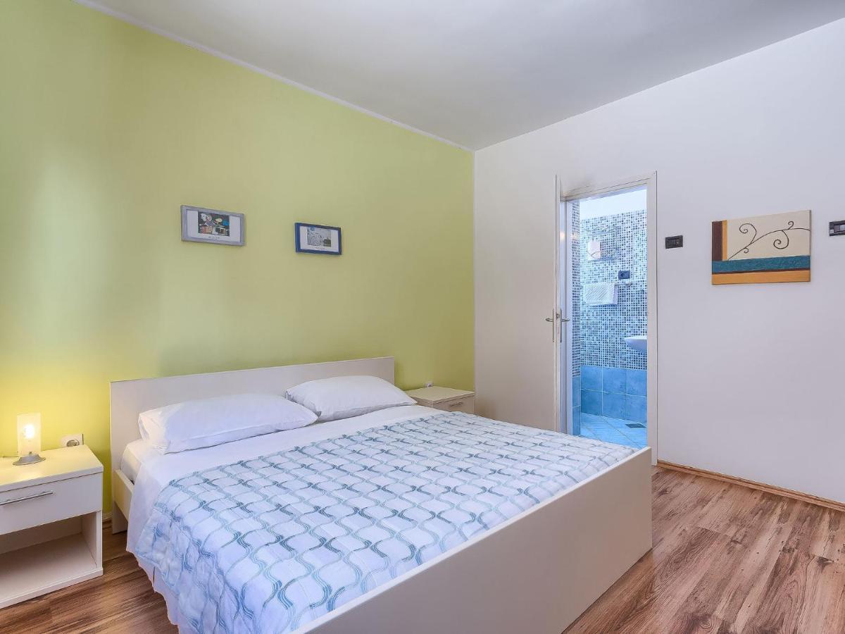 Apartment Nika-12 By Interhome Umag Exterior foto